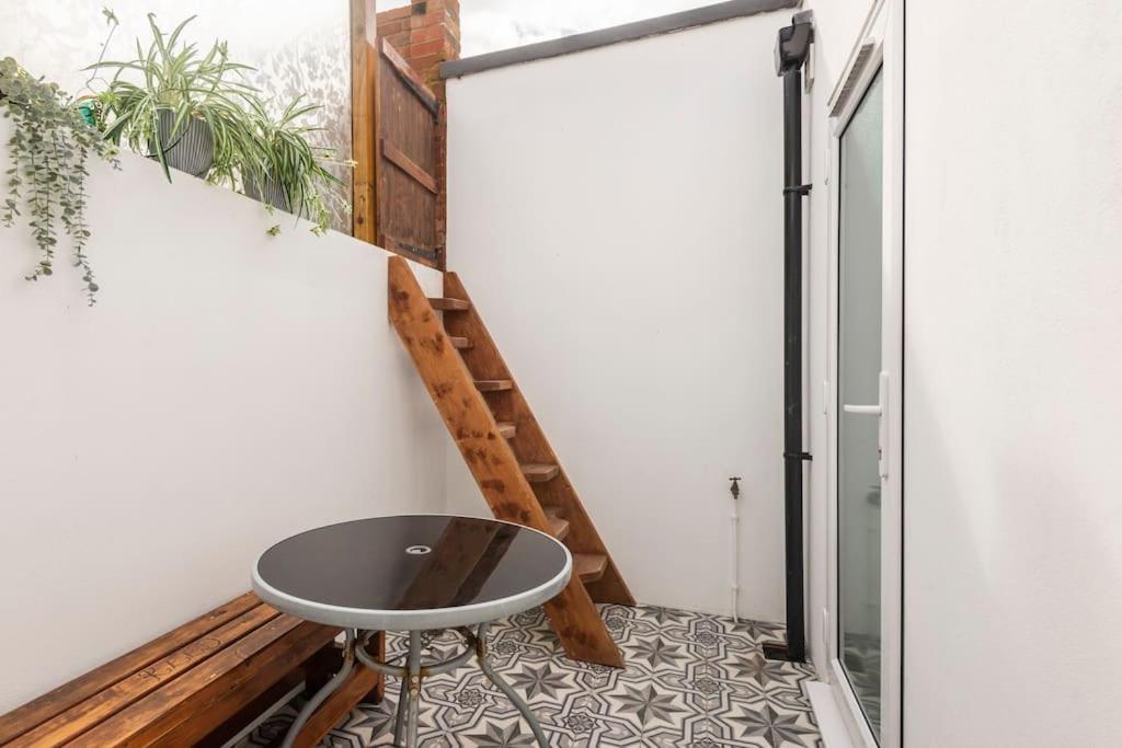 Comfortable Flat Close To The Beach Hove Extérieur photo