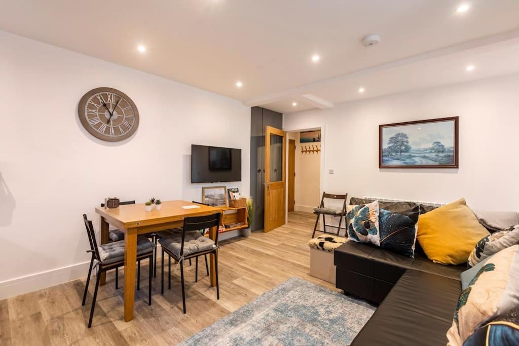 Comfortable Flat Close To The Beach Hove Extérieur photo